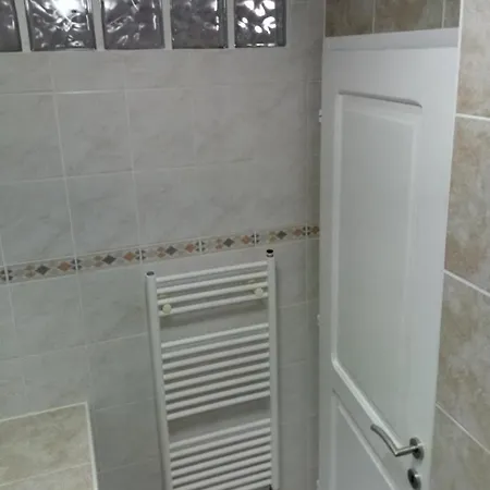 Apartma Na Vasi Appartement