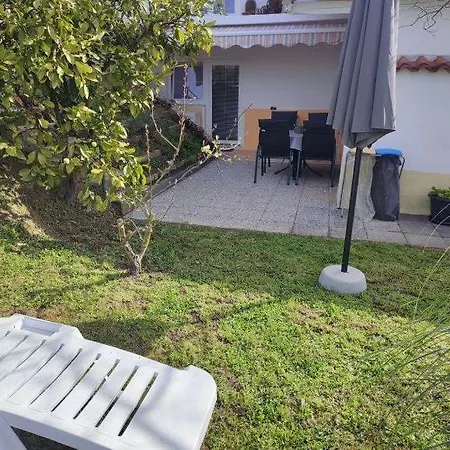 Apartma Na Vasi Appartement