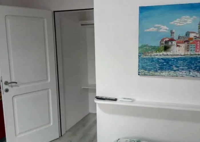 Apartma Na Vasi Lejlighed Sečovlje